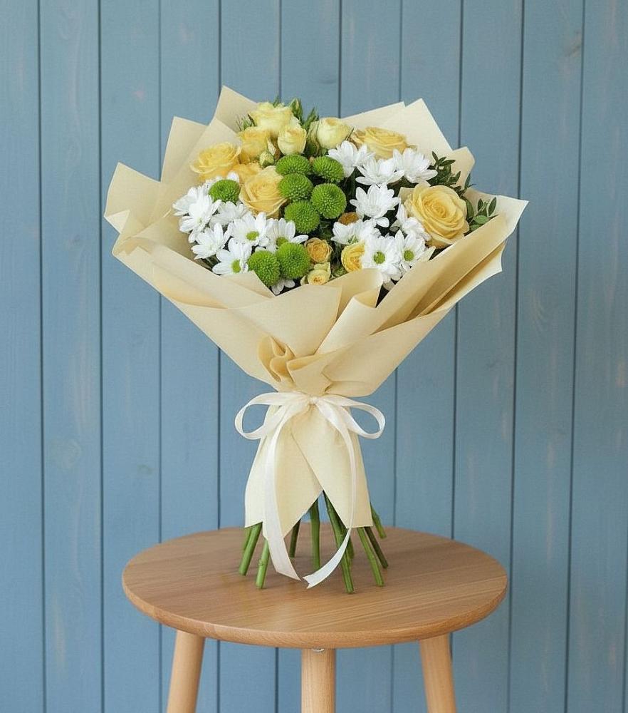 Букет цветов из: Хризантемы и Розы в Марёво