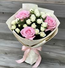 Букет цветов из:  Розы в Марёво