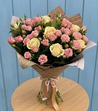 Букет цветов из:  Розы в Марёво